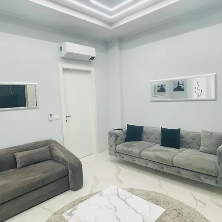 Apartment Elegante